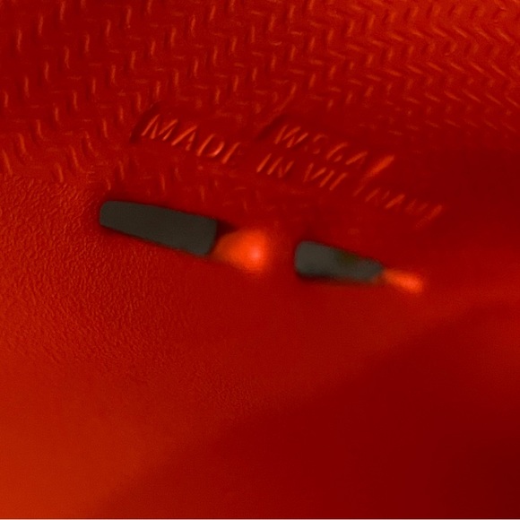 Jordan Comfort Hex Mule Slide Wmns /Size 6/Orange Color . - Picture 9 of 10